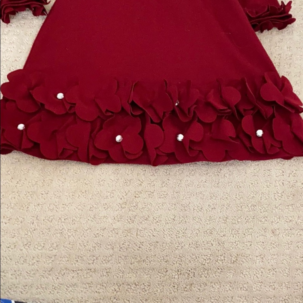 Red Dress - Picture 4 of 4